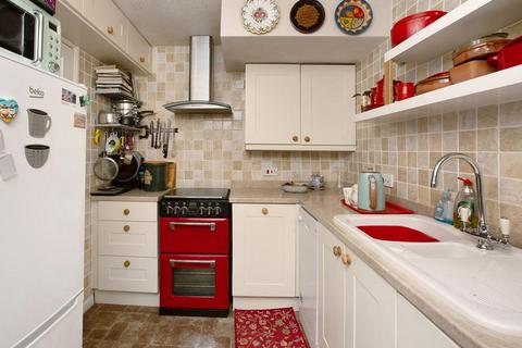 3 bedroom semi-detached house for sale, Broom Close, Dawlish, EX7