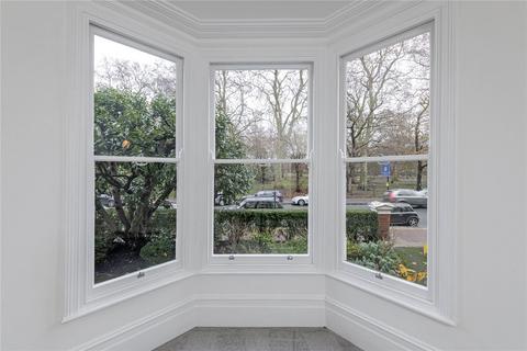 2 bedroom apartment to rent, Albert Mansions, SW11