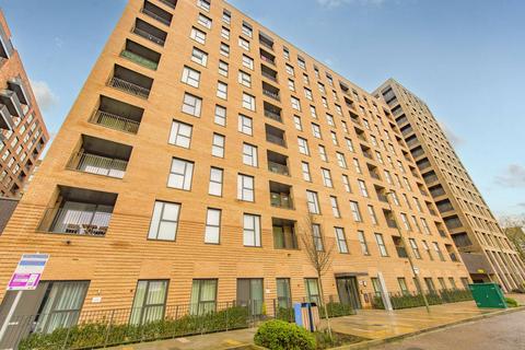 3 bedroom flat for sale, Lismore Boulevard, Colindale, London, NW9