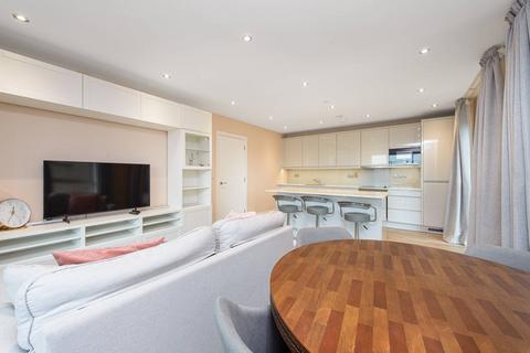 3 bedroom flat for sale, Lismore Boulevard, Colindale, London, NW9