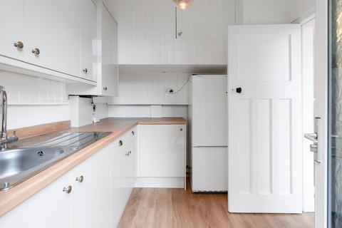 undefined, 250T Comely Bank Road, Edinburgh, EH4 1BH