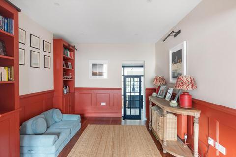 undefined, London W12