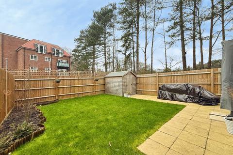 4 bedroom semi-detached house for sale, Beaufort Park, Wokingham, Berkshire