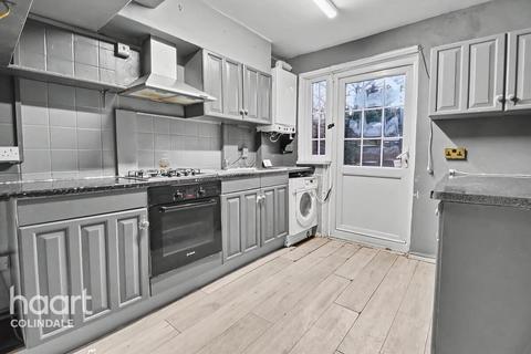 3 bedroom terraced house for sale, Gloucester Grove, HA8