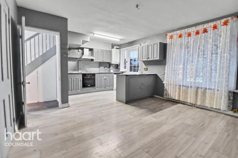 3 bedroom terraced house for sale, Gloucester Grove, HA8