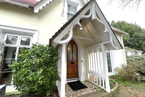 5 bedroom detached house for sale, Auckland Road East, Southsea