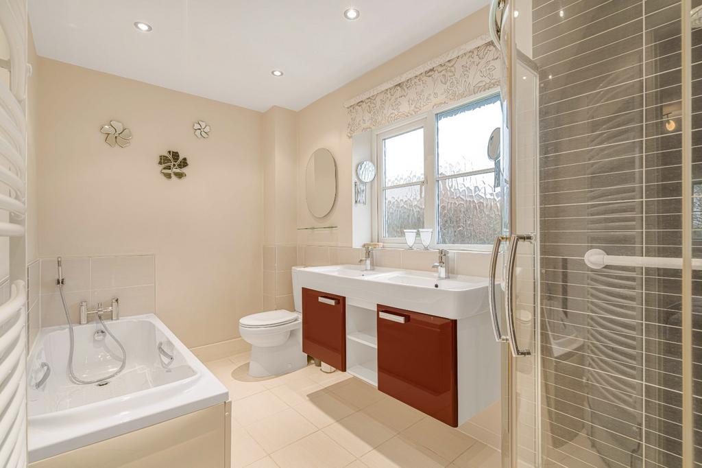 En-Suite To Master