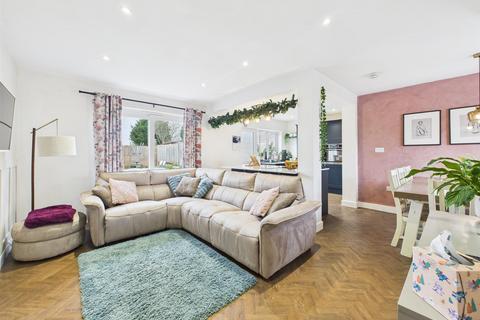 3 bedroom terraced house for sale, Westbury Road, Tuffley, Gloucester