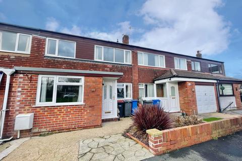 3 bedroom terraced house for sale, The Crescent, Preesall FY6
