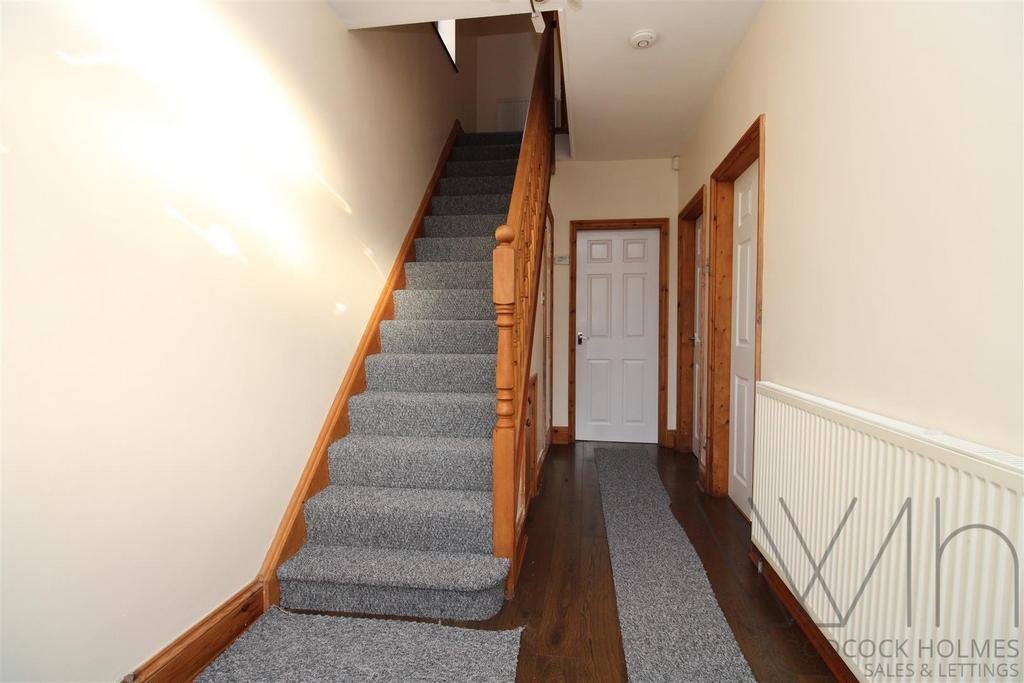 Hallway image .jpg