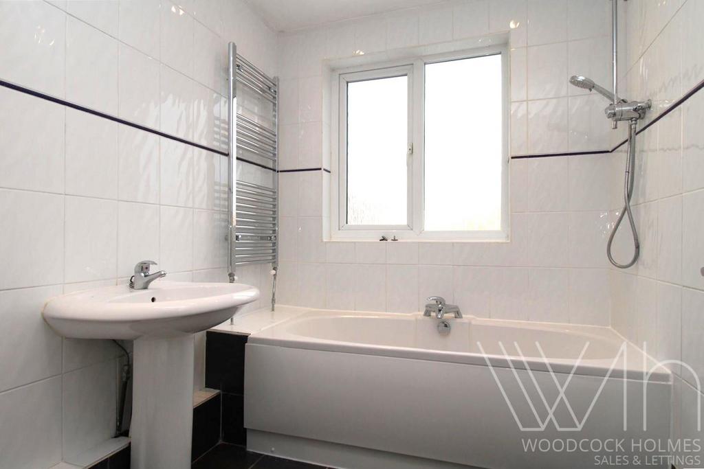 Bathroom image .jpg