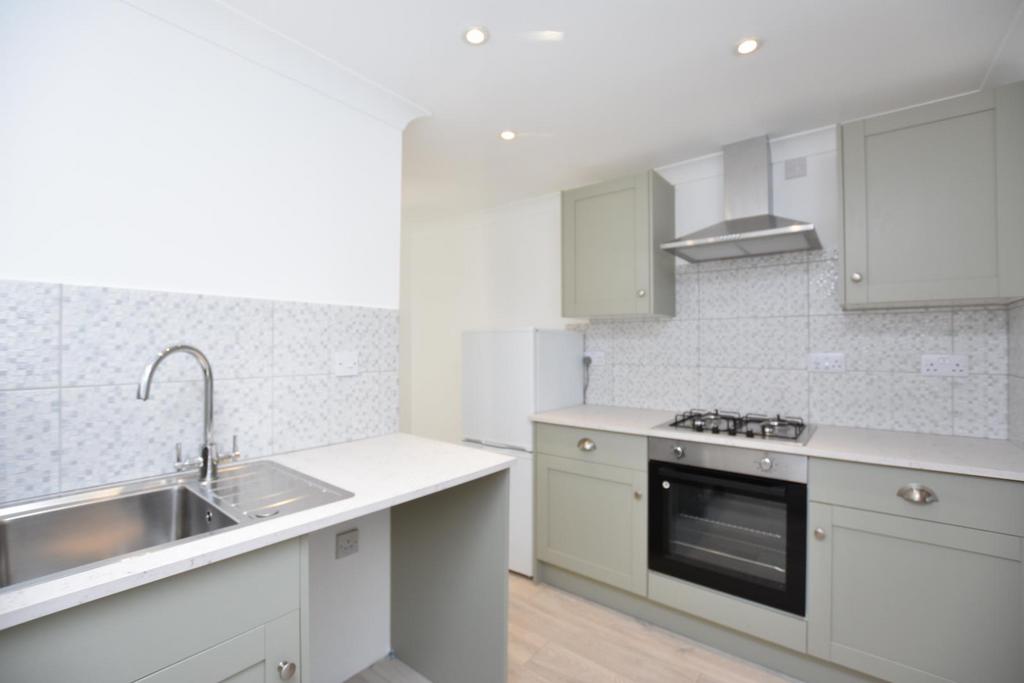 One Bedroom Maisonette Flat For Rent