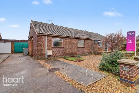 2 bedroom semi-detached bungalow for sale, Norman Drive, Norwich