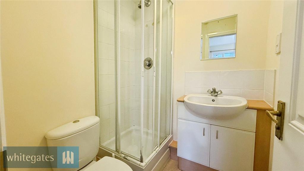 Bed 2 En Suite