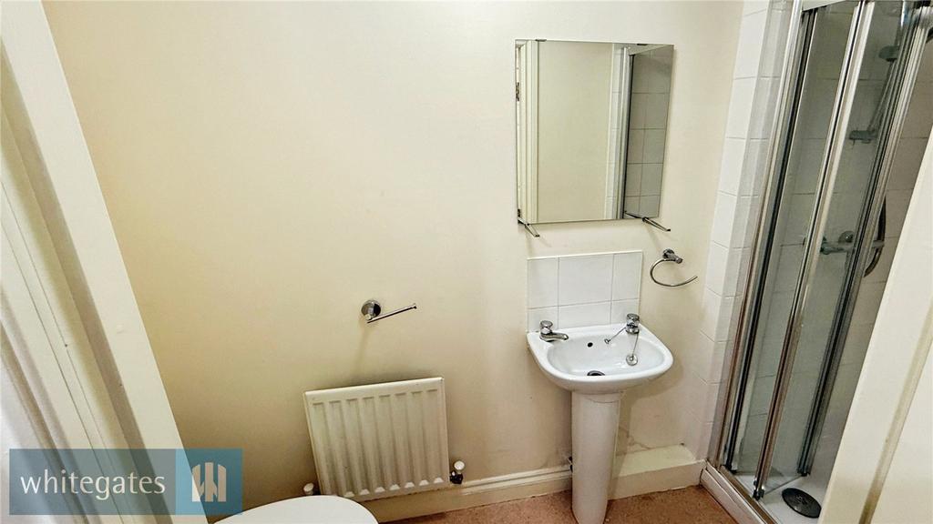 Cloaks Shower Room