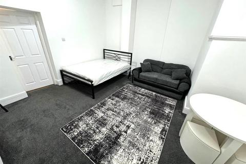 undefined, Newbridge Crescent, Wolverhampton, WV6 0LH