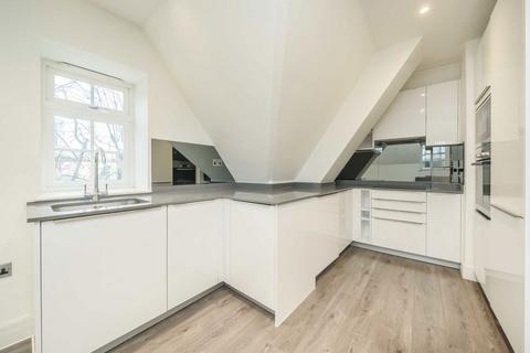 1 bedroom flat for sale, Kew Bridge Road, Brentford TW8