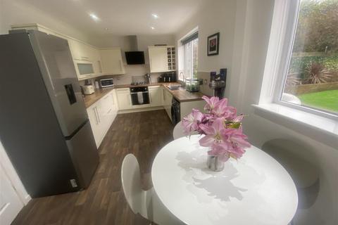 3 bedroom semi-detached house for sale, Rosewood Crescent, Seaton Sluice, Whitley Bay