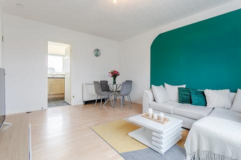 1 bedroom flat for sale, Fairbrae, Edinburgh, EH11