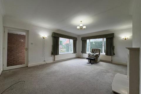 3 bedroom detached bungalow for sale, 1 Byram Court, Northallerton