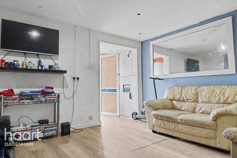 Robinson Road, Dagenham