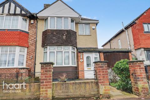 3 bedroom semi-detached house for sale, Marston Avenue, Dagenham