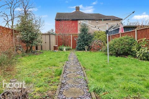 3 bedroom semi-detached house for sale, Marston Avenue, Dagenham
