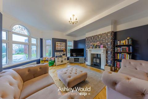 5 bedroom semi-detached house for sale, Red Hill, Stourbridge DY8