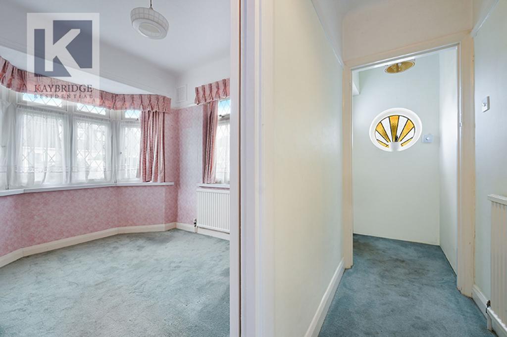 Lakehurst Road, Epsom - KT19 0 EL