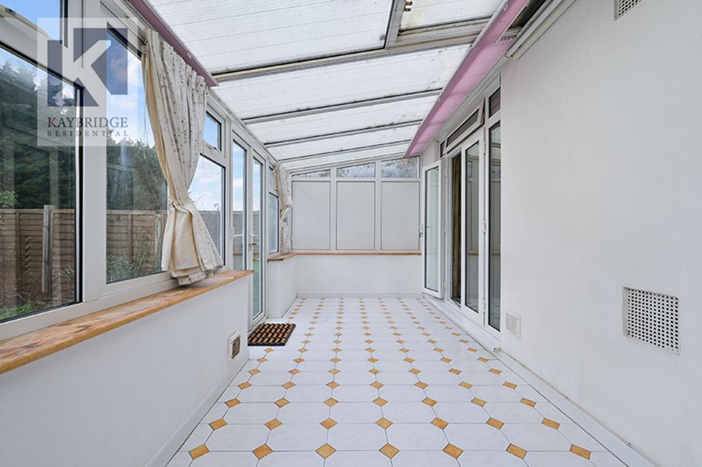 Lakehurst Road, Epsom - KT19 0 EL