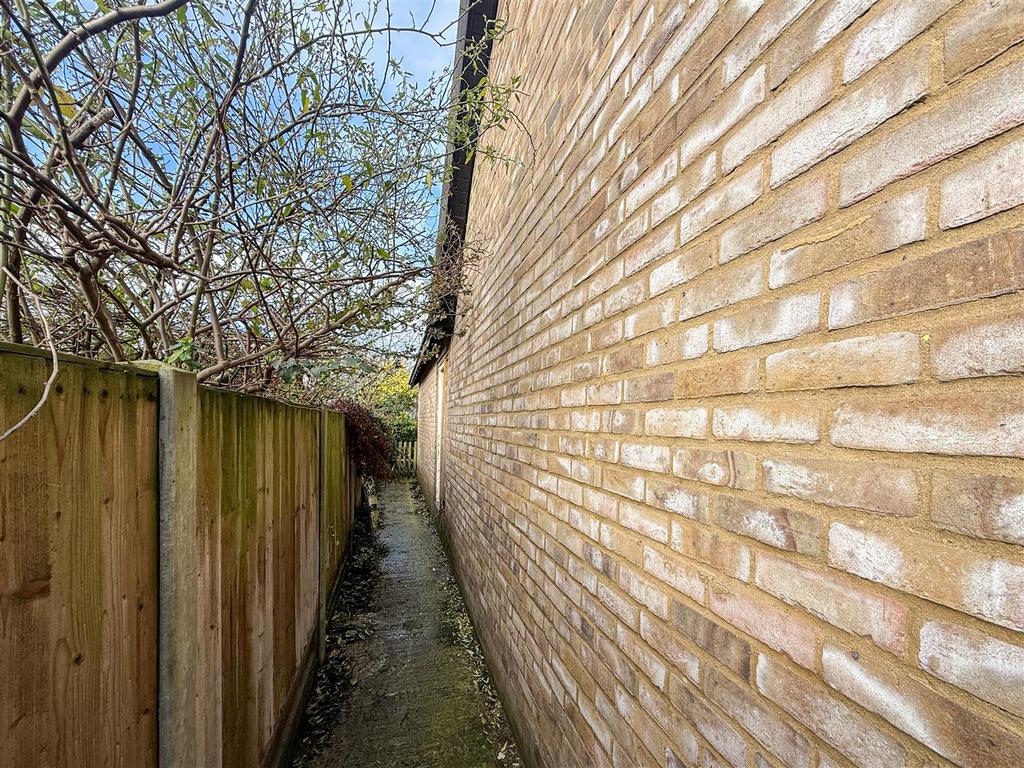 Side entrance to annexe