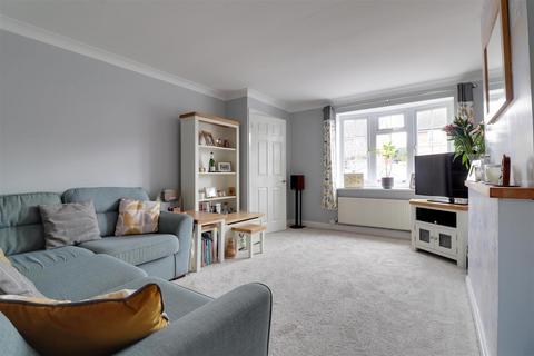 3 bedroom detached house for sale, Rosedale Avenue, Stonehouse