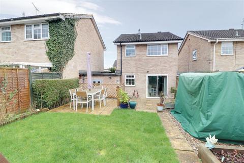 3 bedroom detached house for sale, Rosedale Avenue, Stonehouse