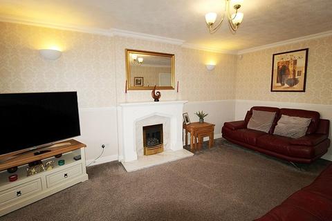 4 bedroom detached house for sale, Woodhouse Close, Rawmarsh, Rawmarsh, Rotherham