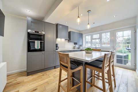 4 bedroom semi-detached house for sale, Brooklands Avenue, Sidcup