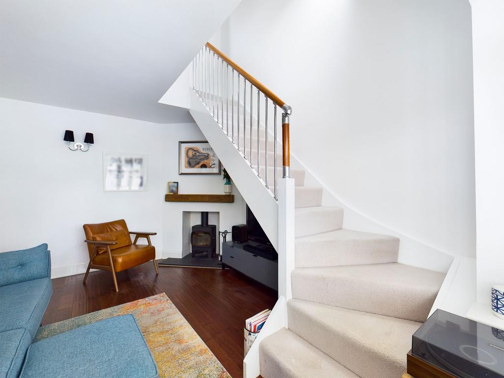 Landing, fireplace
