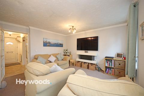 3 bedroom terraced house for sale, Chatsworth Park Avenue, Hanford, Stoke-on-Trent, Staffordshire