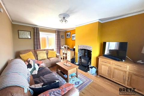 3 bedroom semi-detached house for sale, Blackbridge Crescent, Blackbridge, Milford Haven, Pembrokeshire. SA73 1DL
