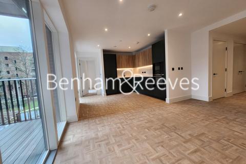 Danvers Avenue, Imperial Wharf SW11
