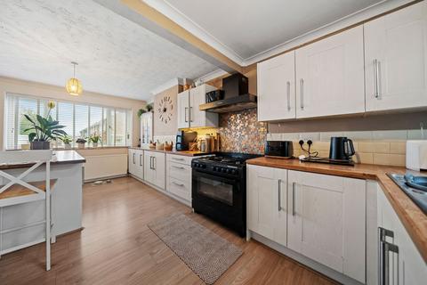 undefined, Almond Drive, Burtonwood, WA5