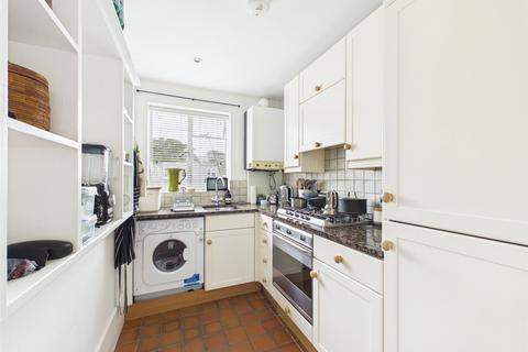 1 bedroom apartment to rent, Cambridge Park, East Twickenham