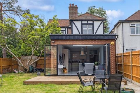4 bedroom detached house for sale, Hillview Road, Pinner, HA5