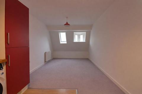 1 bedroom apartment for sale, Walton Road, Styles Court, KT8