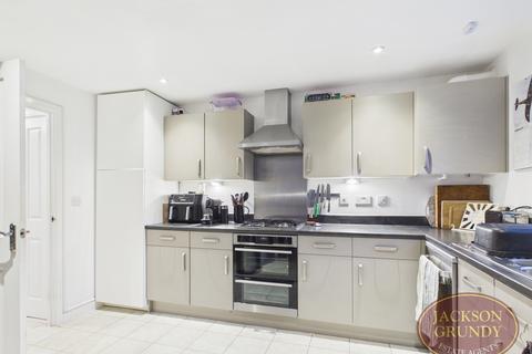 3 bedroom semi-detached house for sale, Plating Way, Roade, NN7 2QP