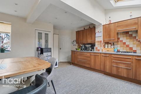 undefined, Charnwood Avenue, Northampton