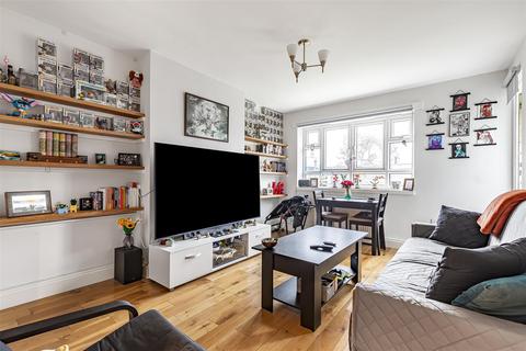 2 bedroom flat for sale, Horne Way, Putney, SW15