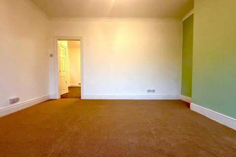 3 bedroom semi-detached house for sale, Leeds Road, Dewsbury