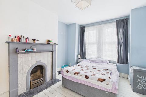 4 bedroom terraced house for sale, Lanfranc Road, Worthing, BN14 7ER
