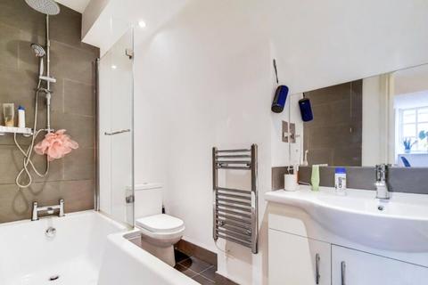 2 bedroom apartment to rent, Bridewell Place, London, E1W