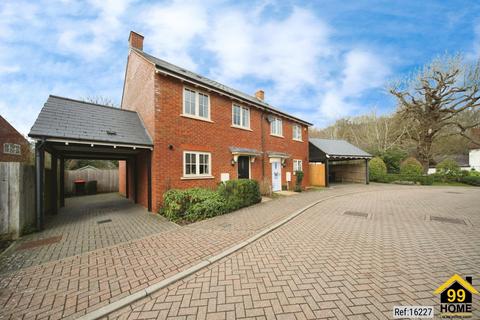 undefined, Bell Farm Close, Bedfordshire, LU6